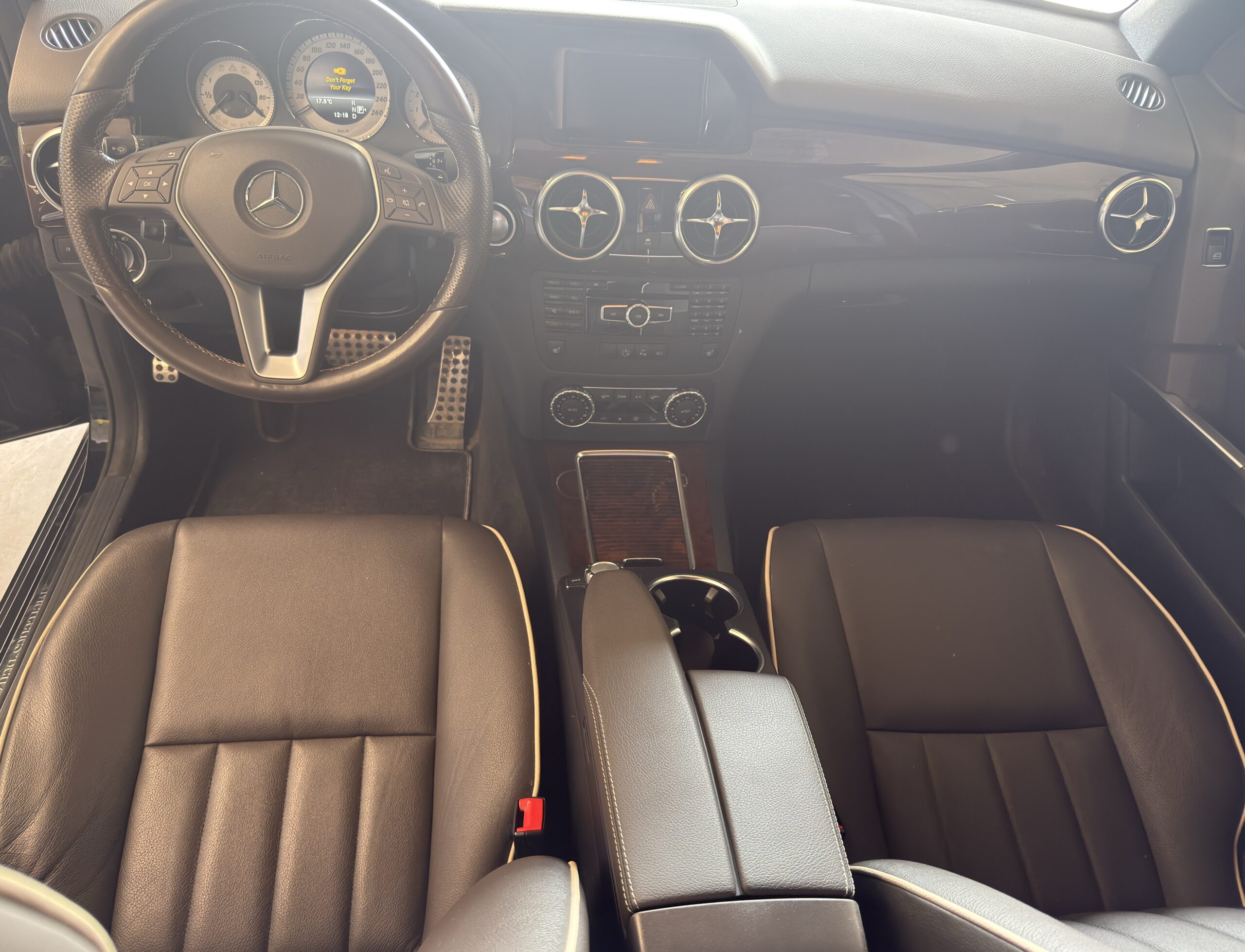 2014 Mercedes Benz GLK350 4MATIC *PENDING* - Image 10