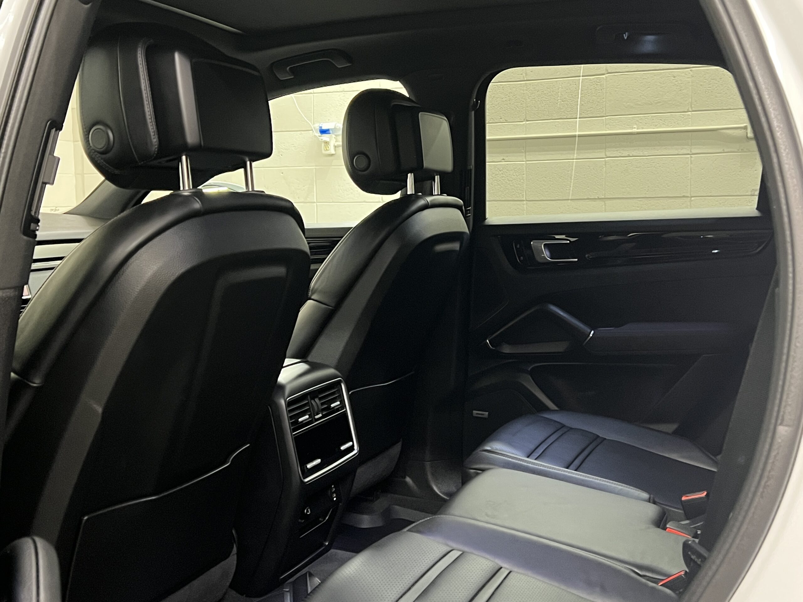 2020 PORSCHE CAYENNE - Image 11