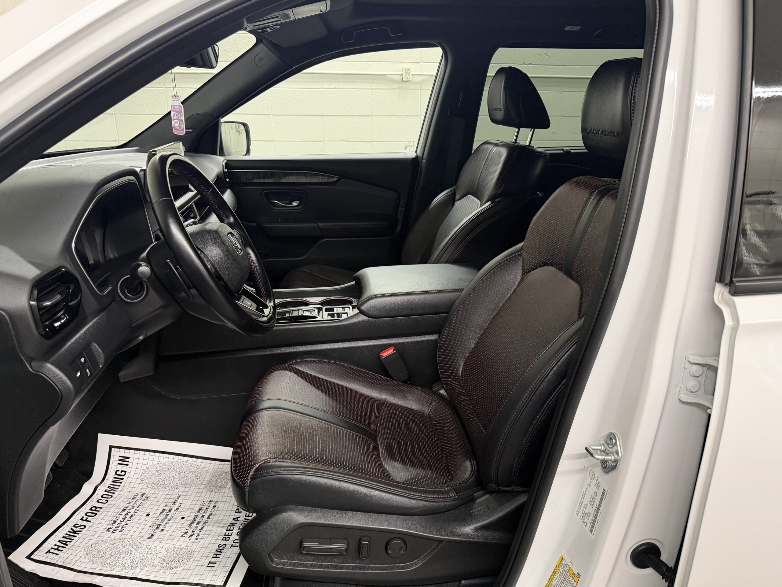 2023 HONDA PILOT BLACK EDITION AWD *PENDING* - Image 8