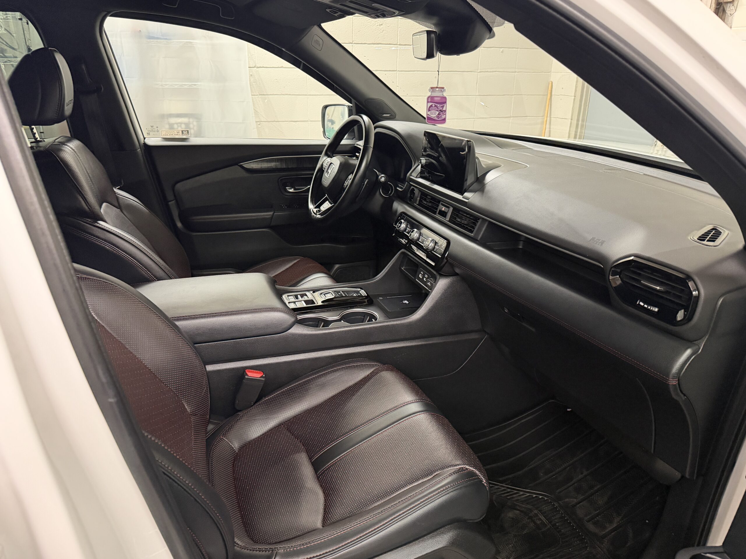 2023 HONDA PILOT BLACK EDITION AWD *PENDING* - Image 12