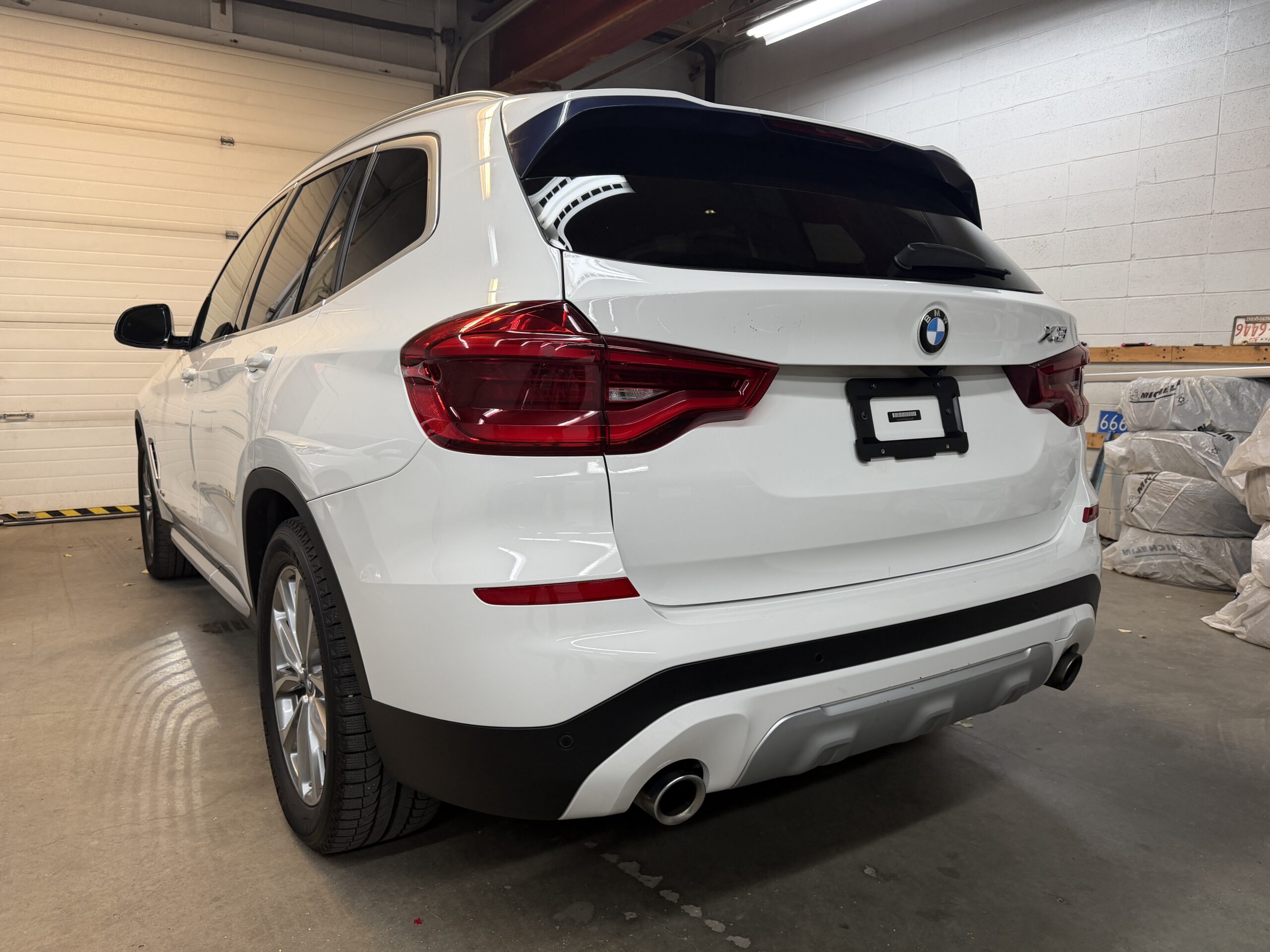 2018 BMW X3 XDRIVE 30I - Image 4