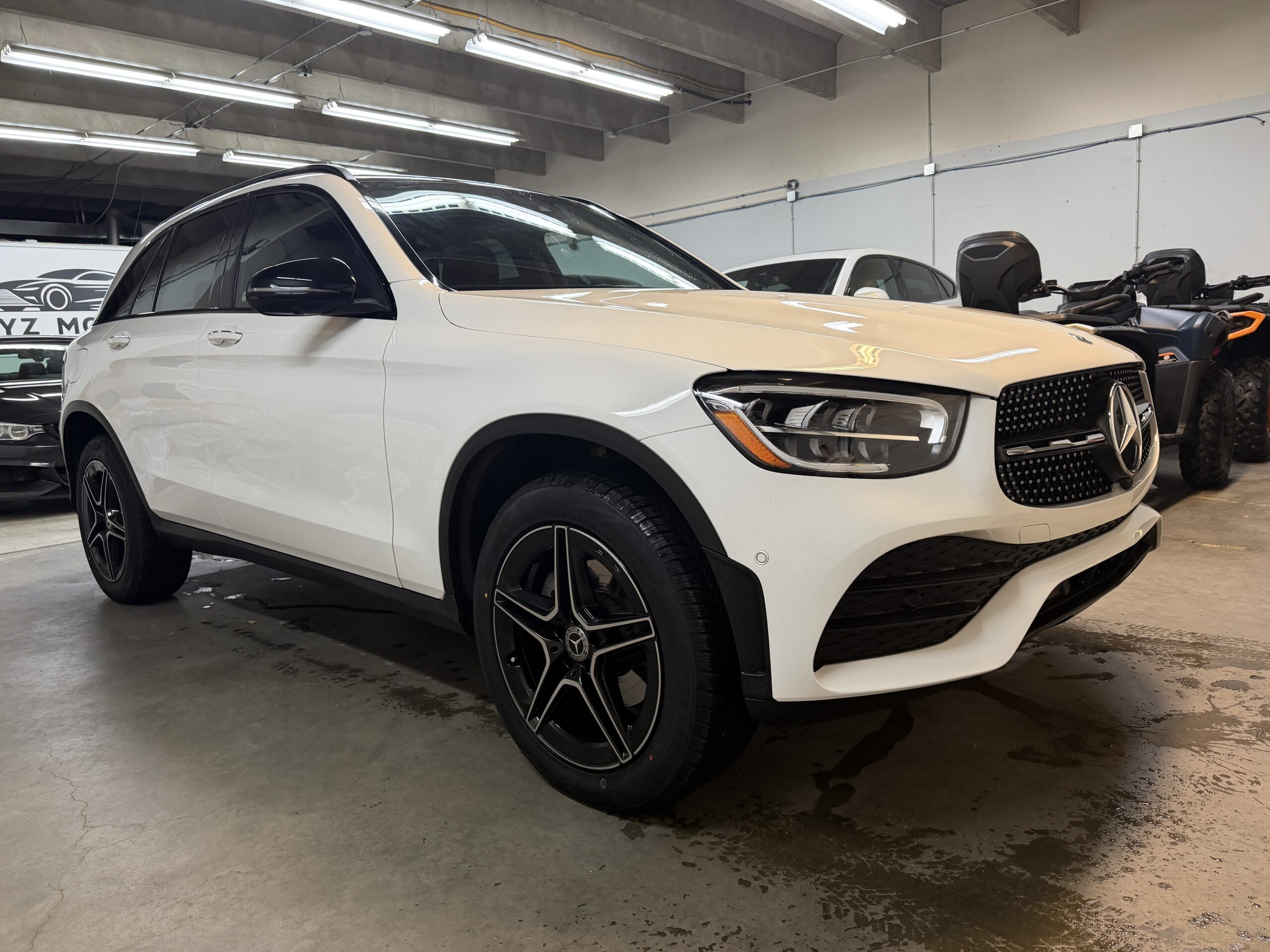 2022 MERCEDES BENZ GLC300 4MATIC - Image 3