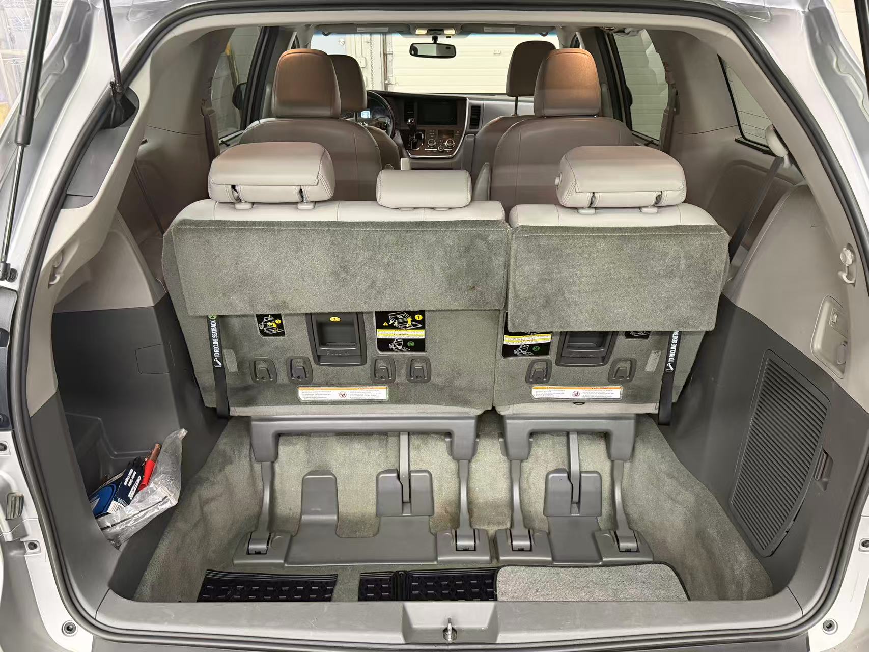 2015 TOYOTA SIENNA XLE AWD *PENDING* - Image 18