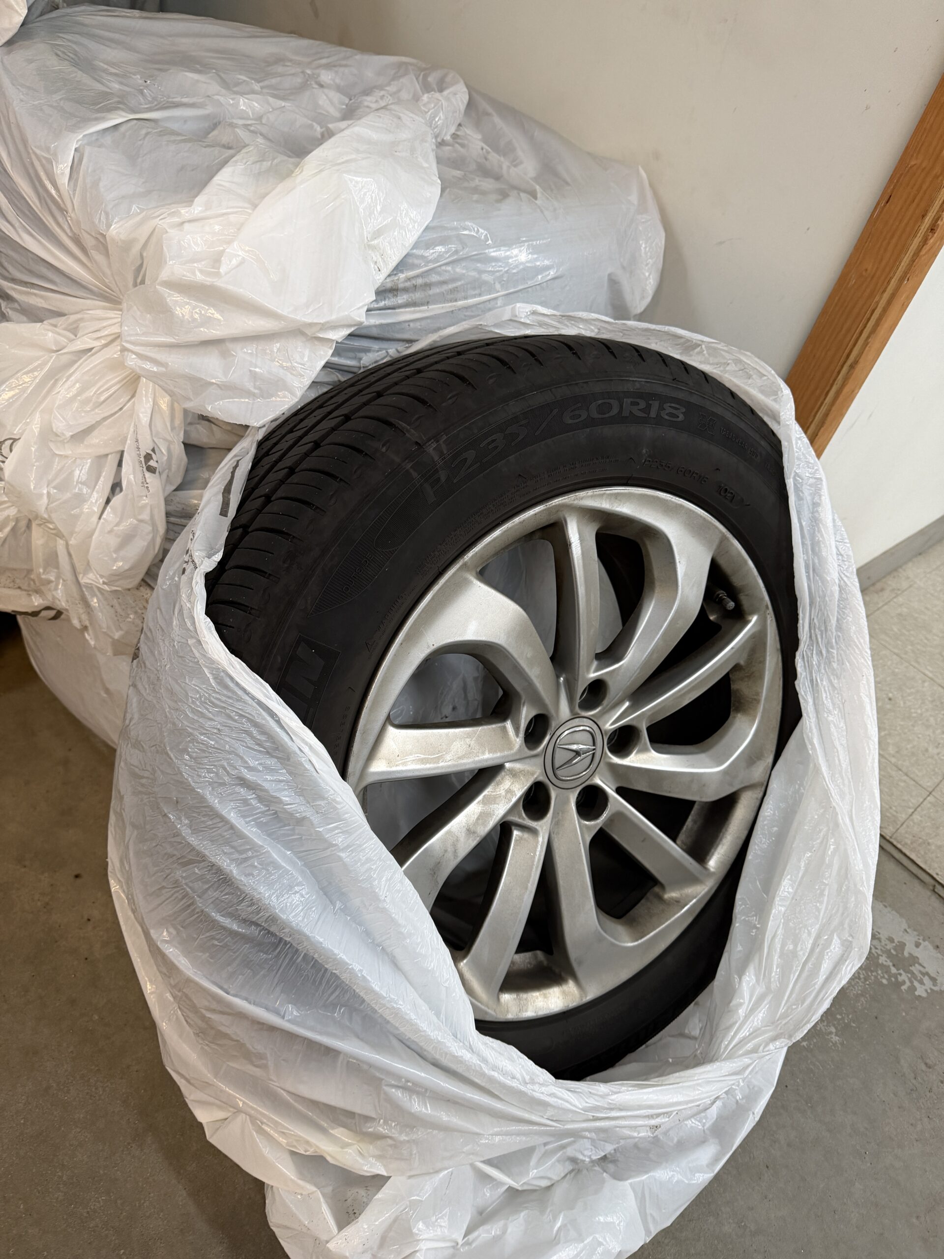 2018 ACURA RDX TECHNOLOGY *PENDING* - Image 18