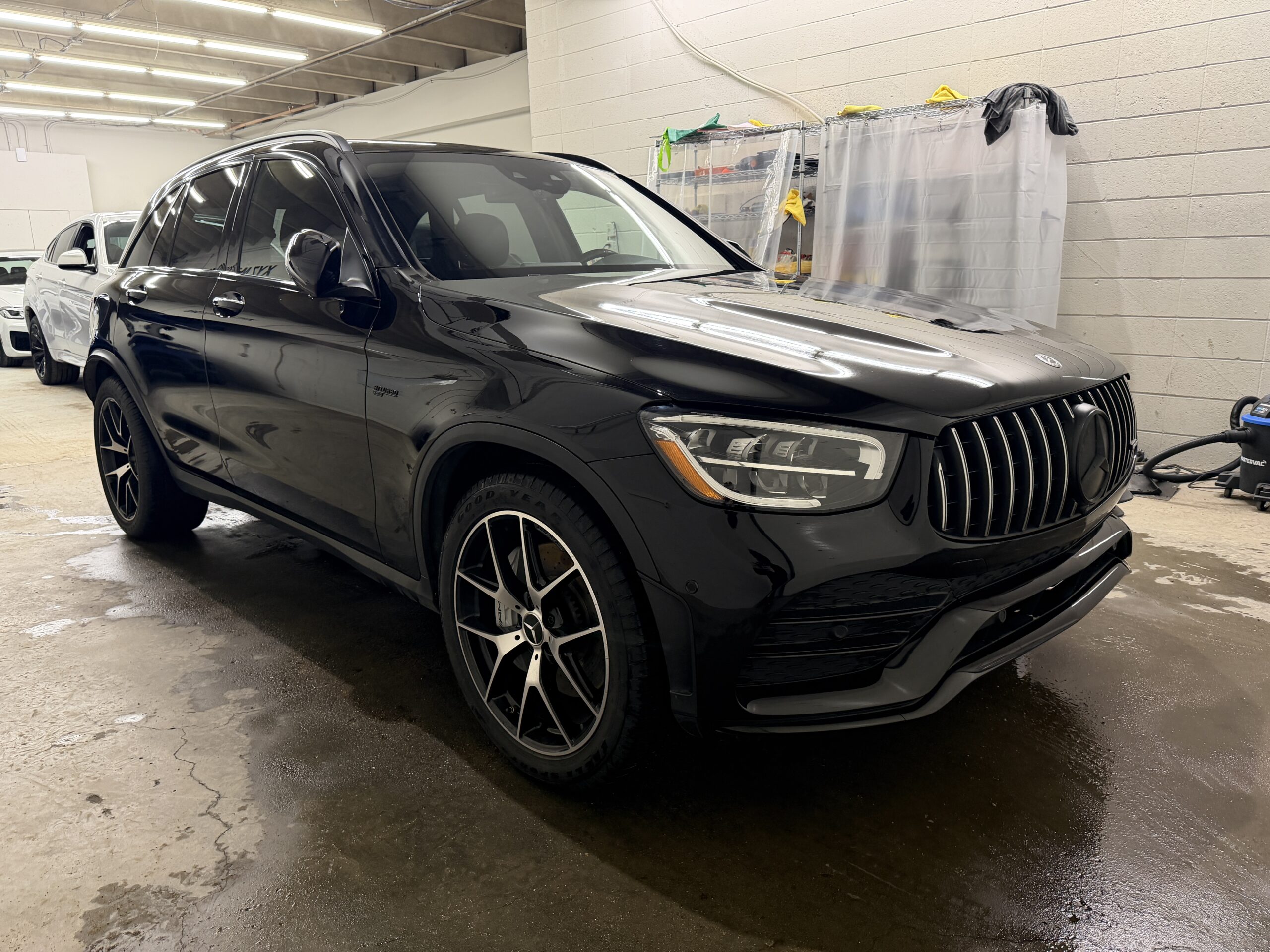 2020 MERCEDES-BENZ GLC 43 4MATIC AMG *PENDING* - Image 4