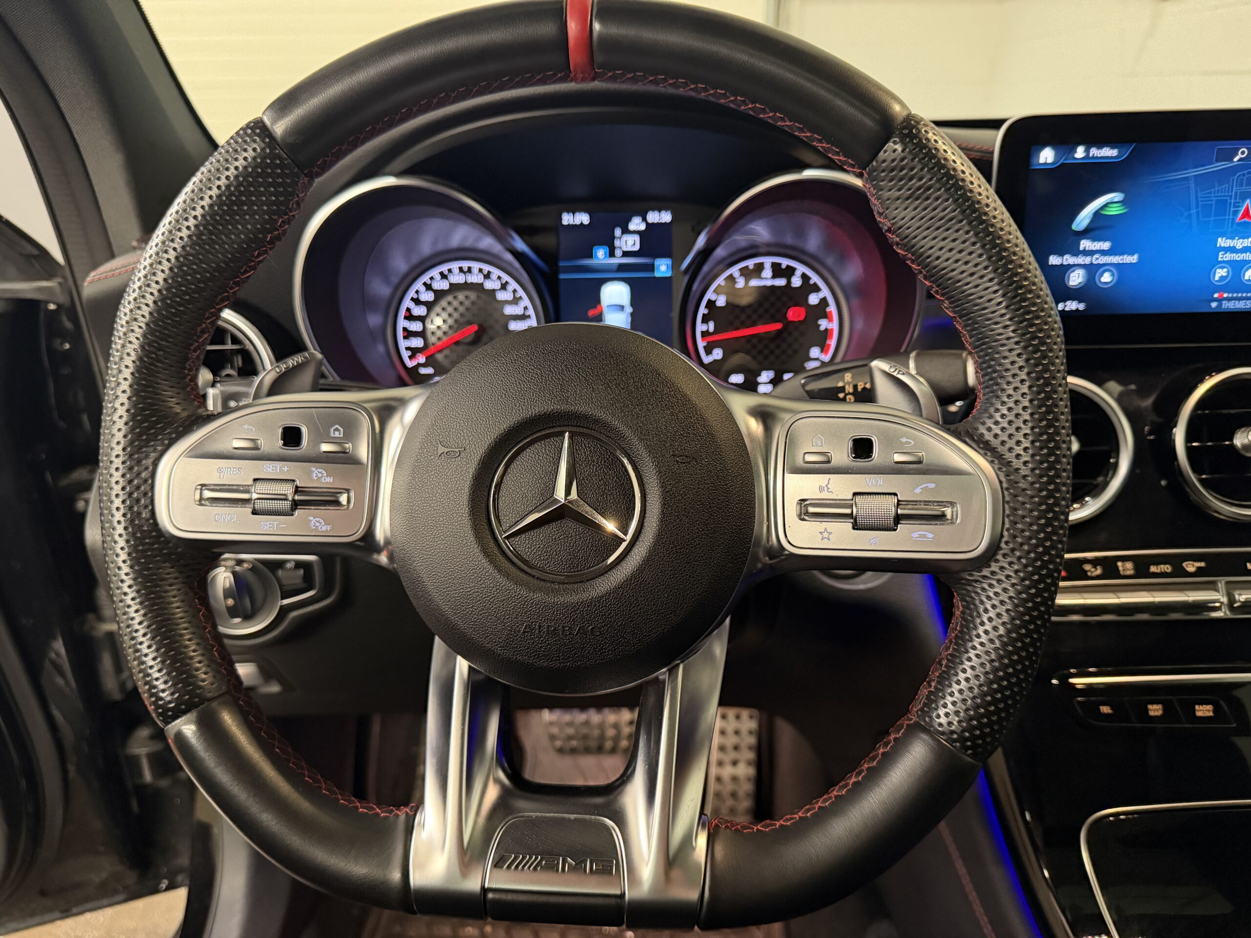 2020 MERCEDES-BENZ GLC 43 4MATIC AMG *PENDING* - Image 14