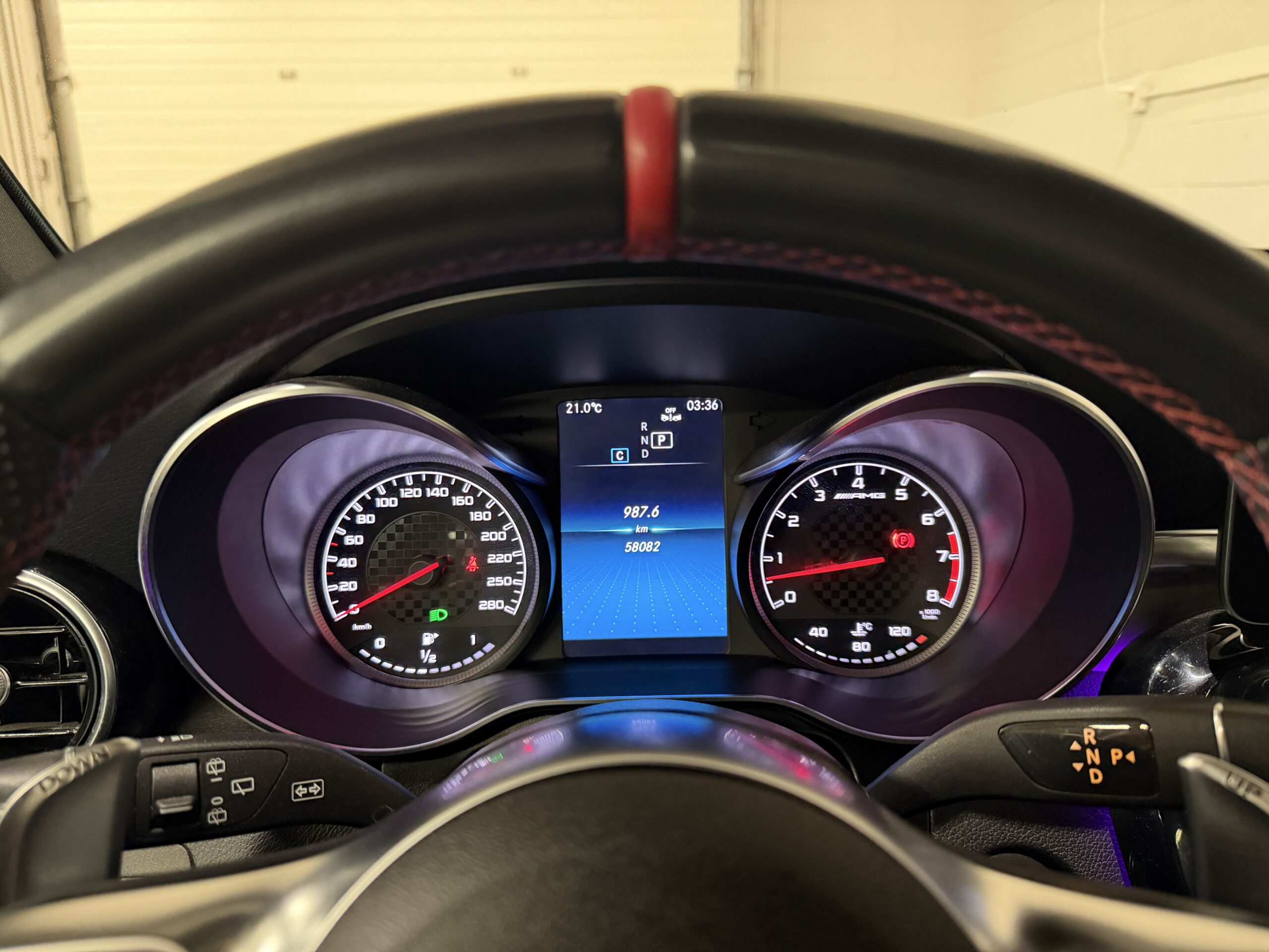 2020 MERCEDES-BENZ GLC 43 4MATIC AMG *PENDING* - Image 13