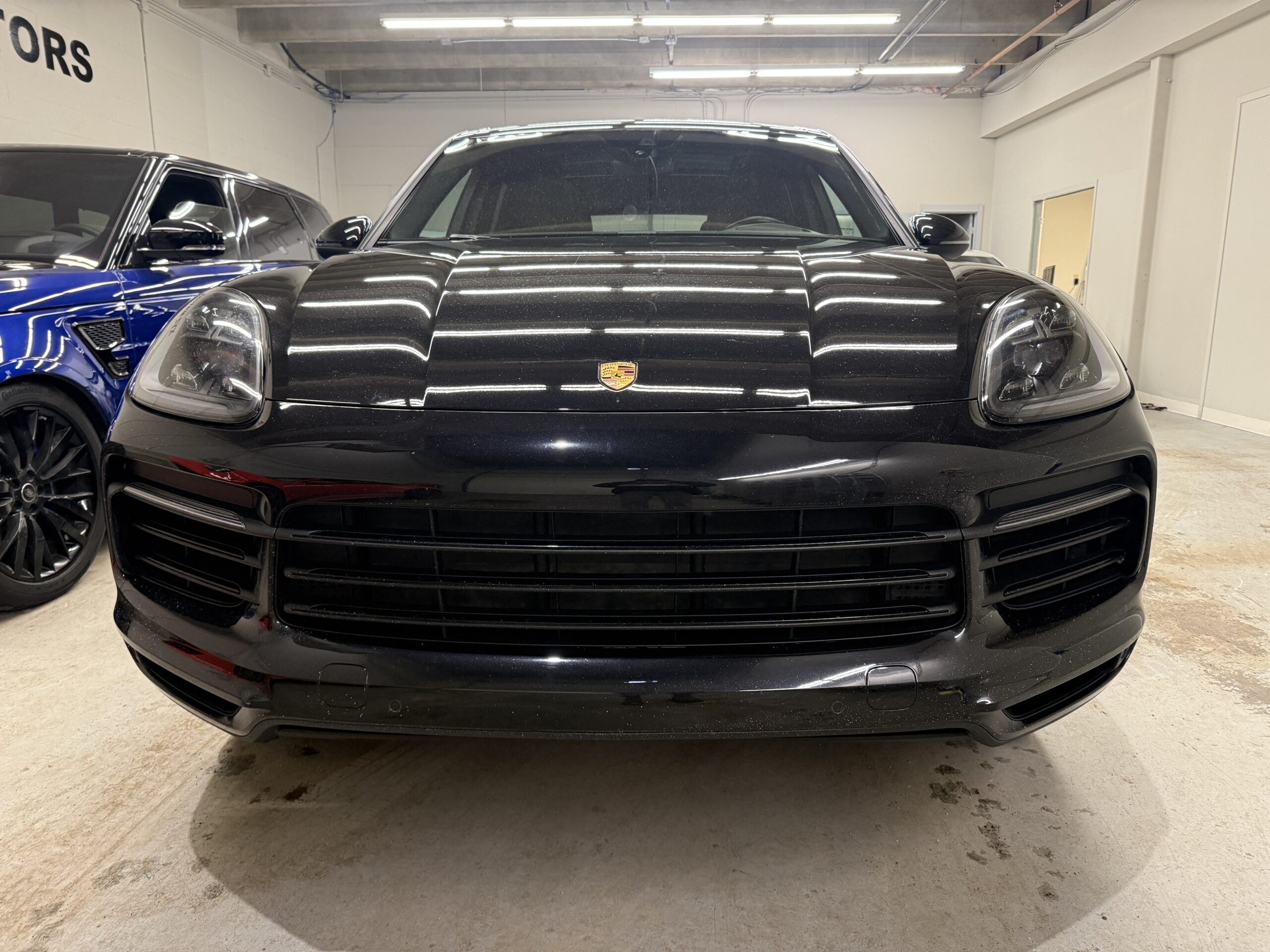 2019 PORSCHE CAYENNE