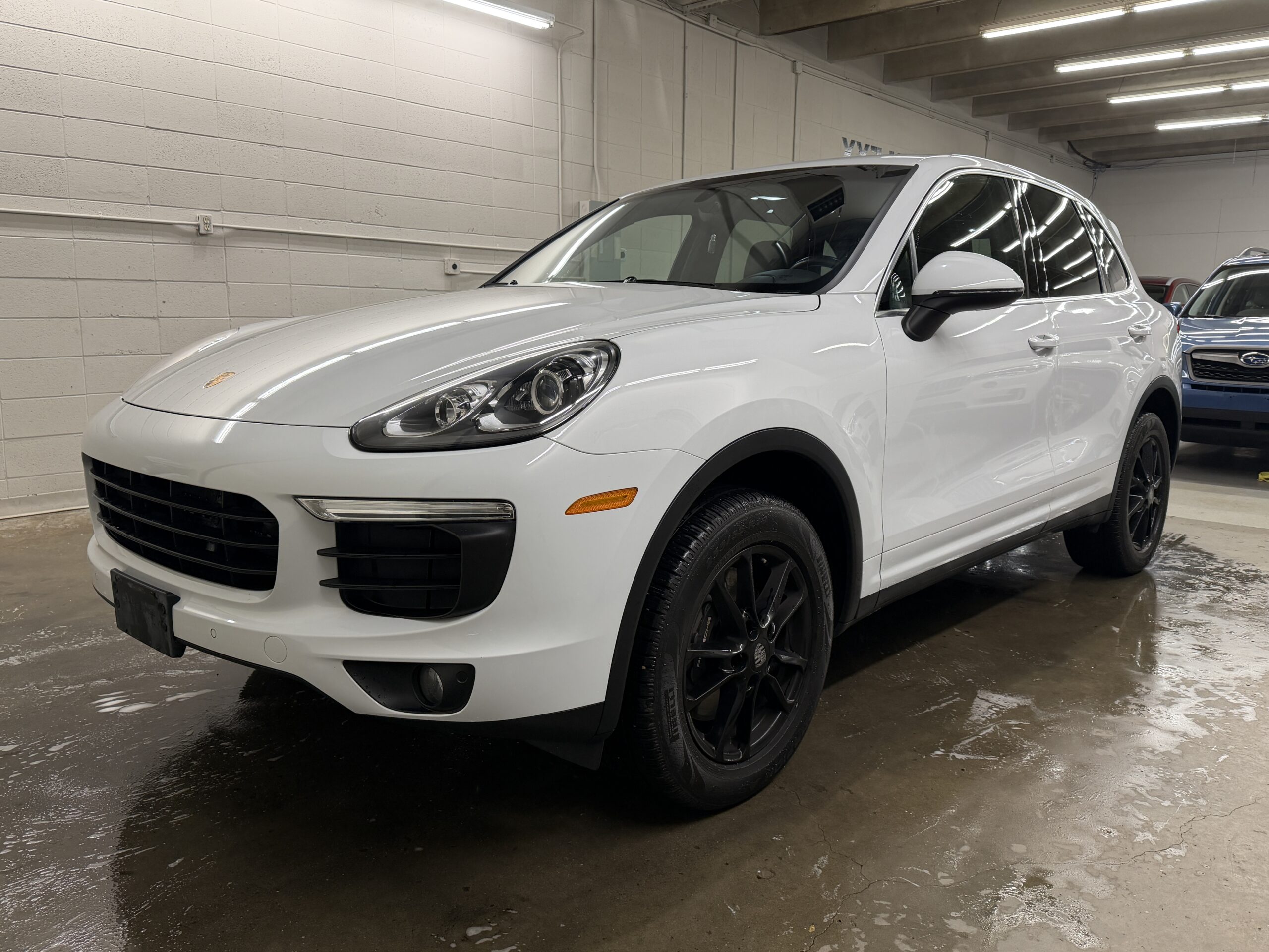 2016 PORSCHE CAYENNE - Image 2