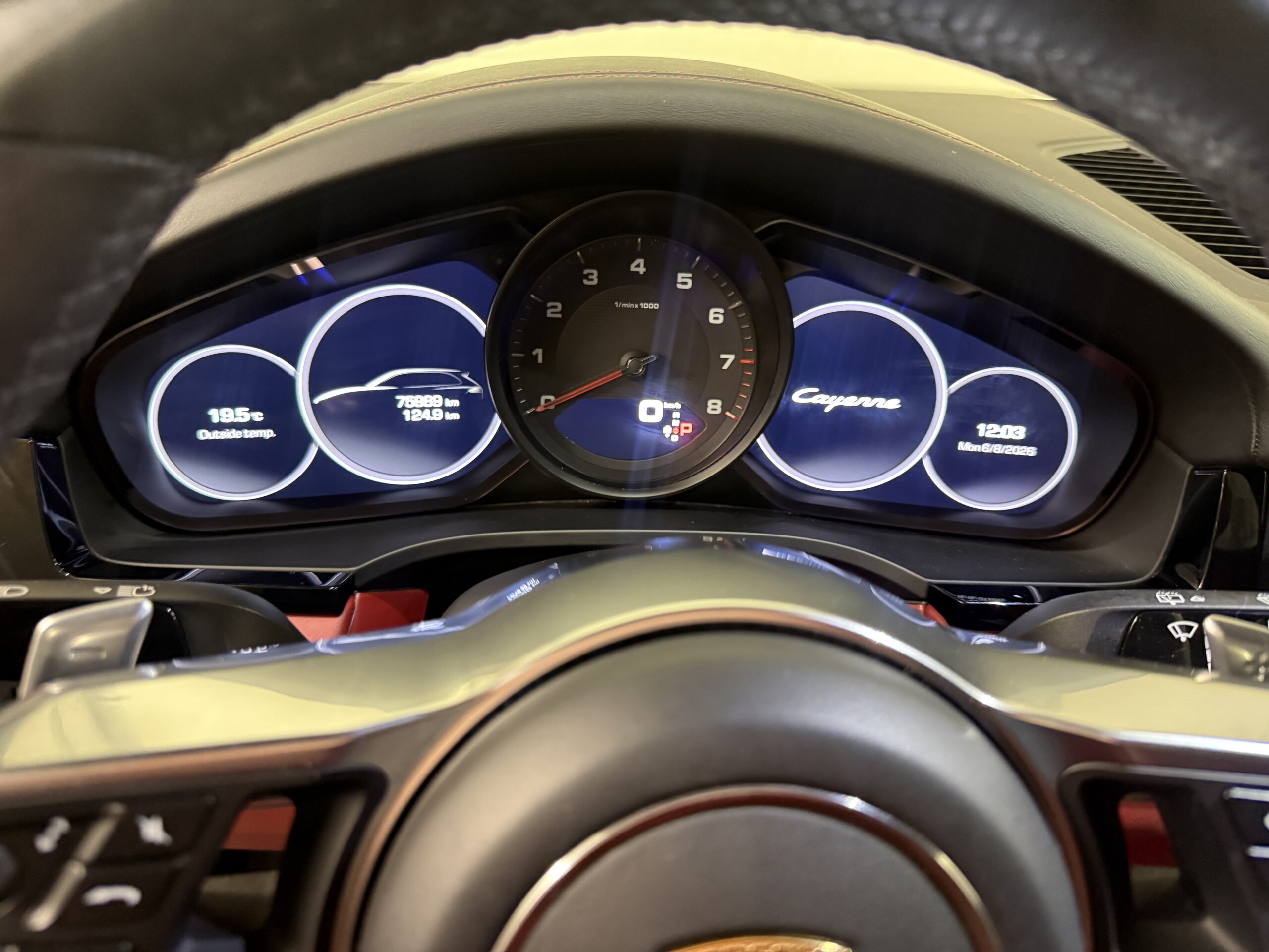 2019 PORSCHE CAYENNE - Image 9