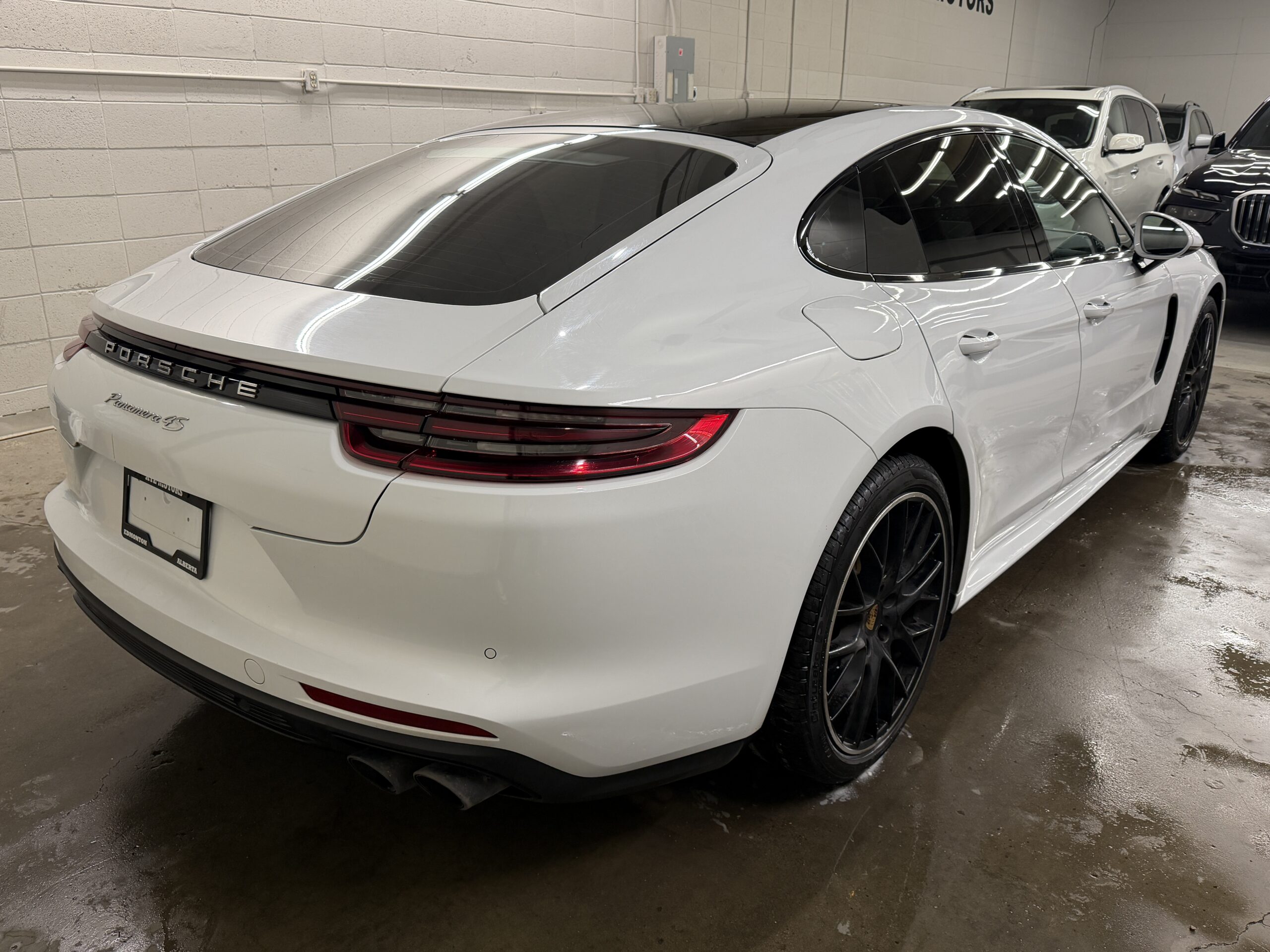 2018 PORSCHE PANAMERA 4S - Image 4