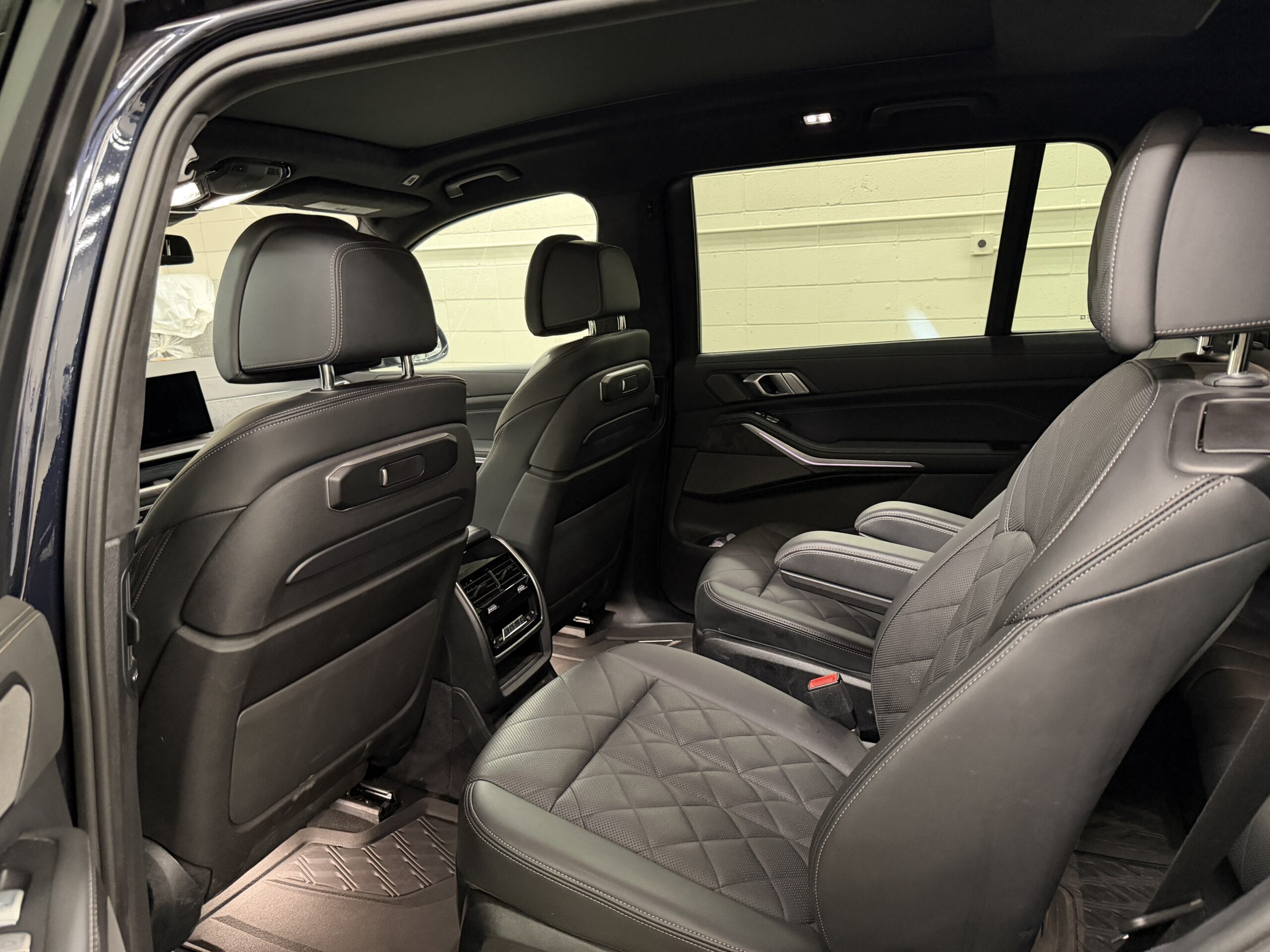 2024 BMW X7 XDRIVE40I - Image 8
