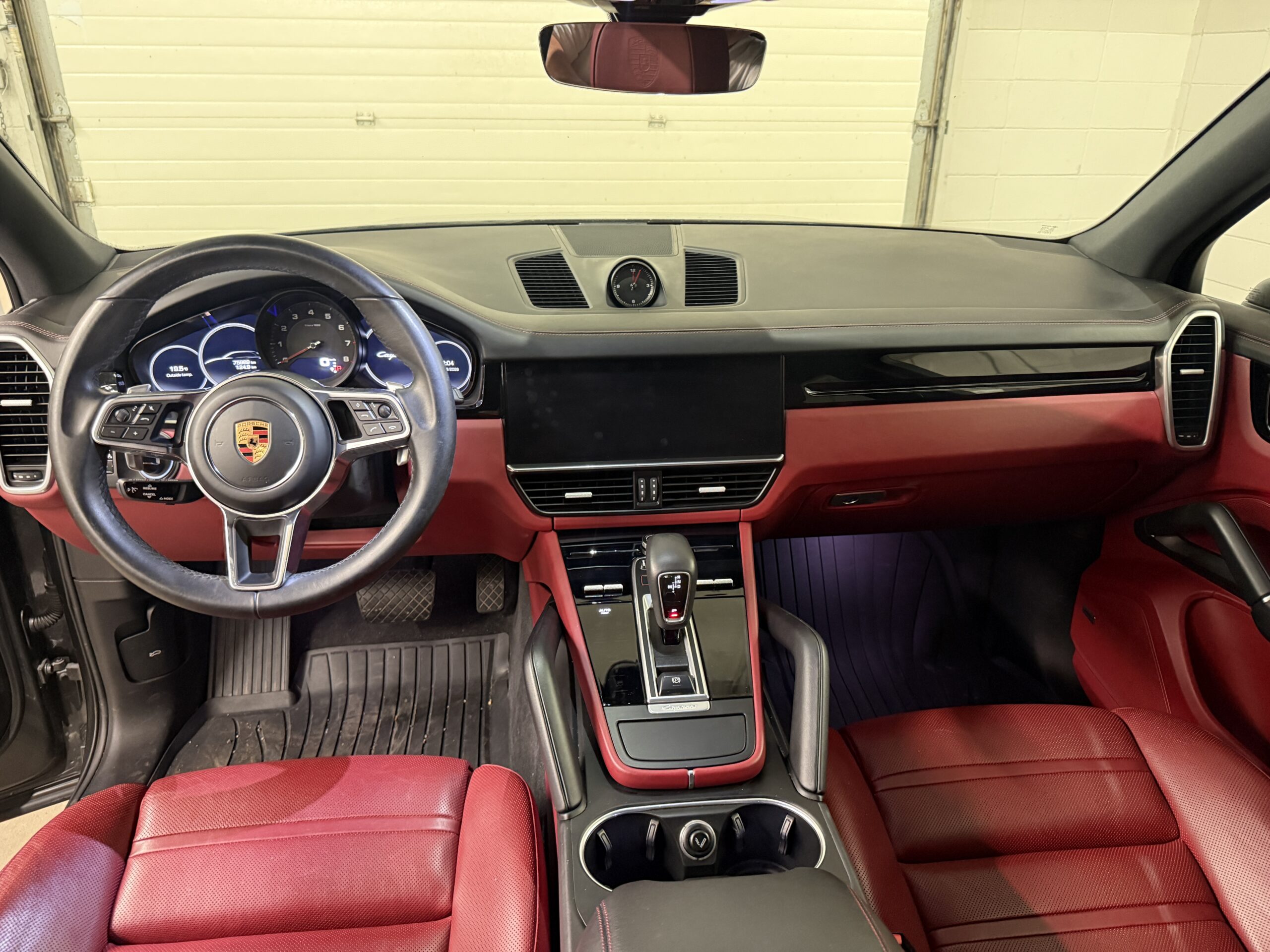 2019 PORSCHE CAYENNE - Image 8